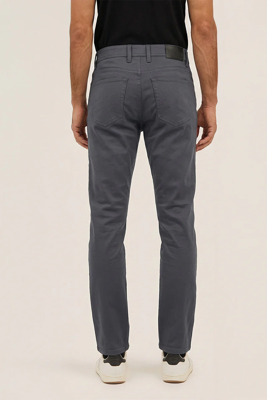 Le pantalon en sergé “Bungee Flex” | modèle classique - Image 4