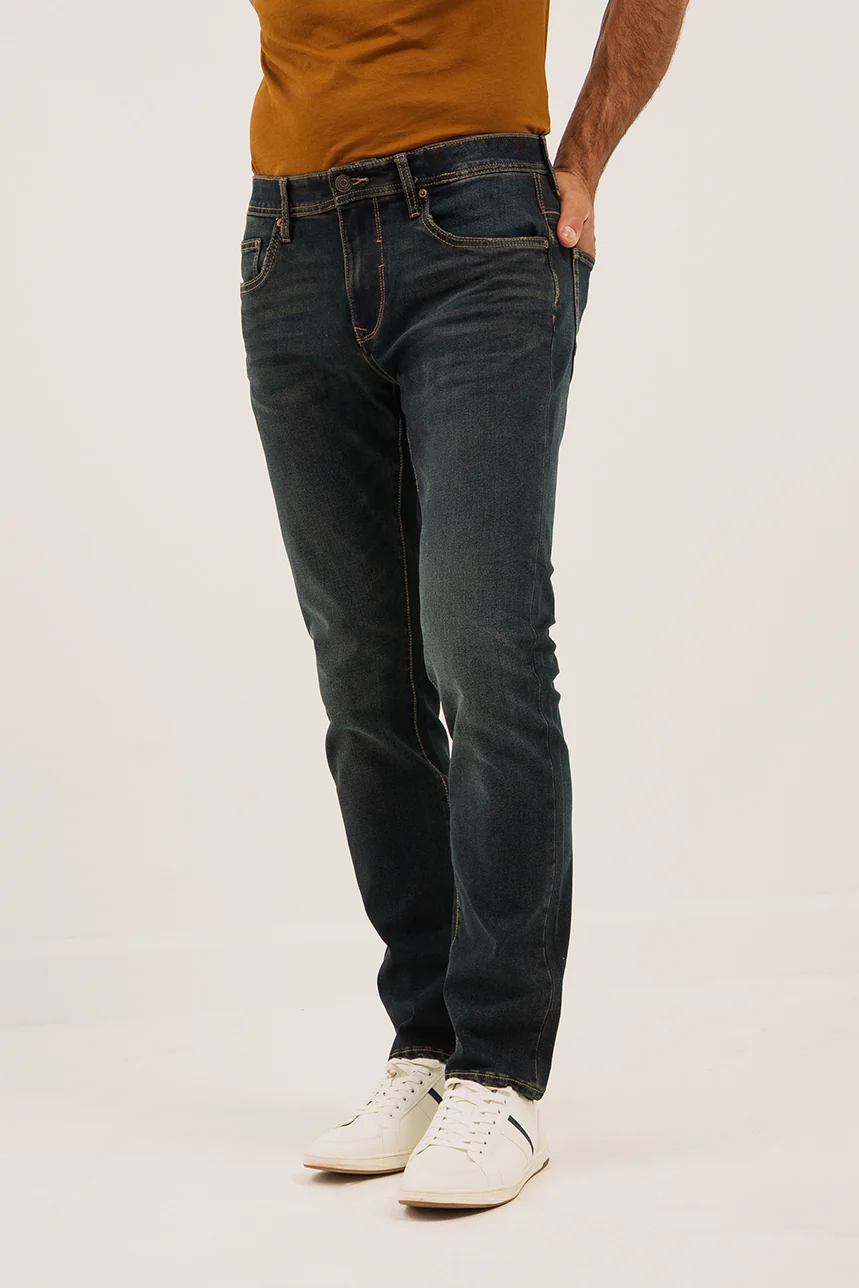 Le jeans très foncé droit Baru - Image 2