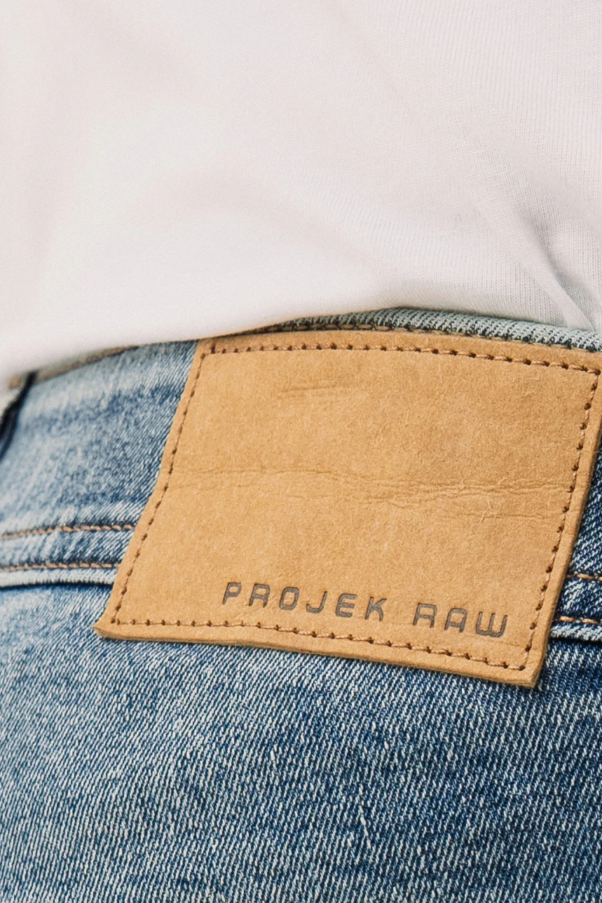 Le jeans étroit pâle | Modèle Baru - Image 4