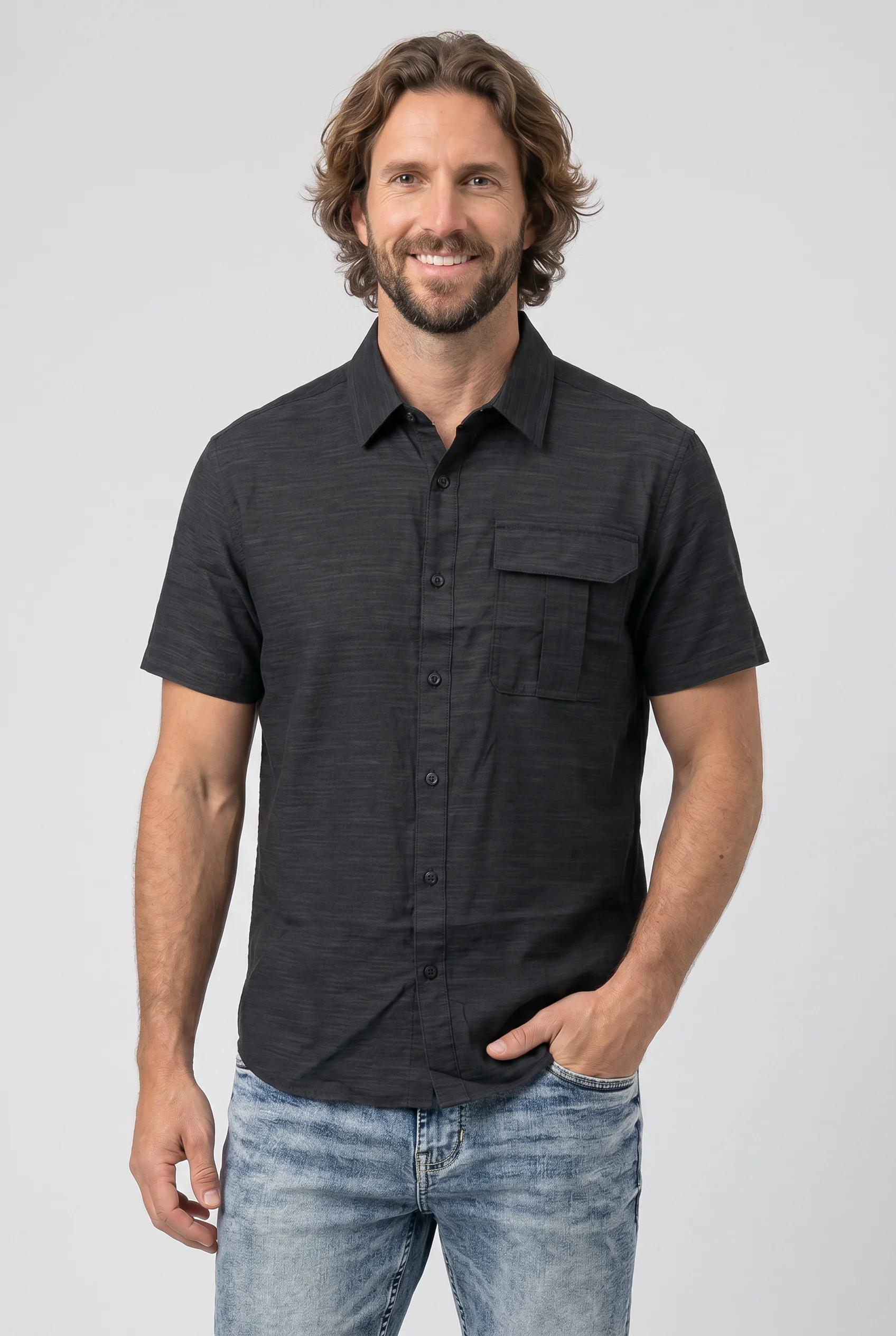 Chemise noire à manches courtes - Image 4