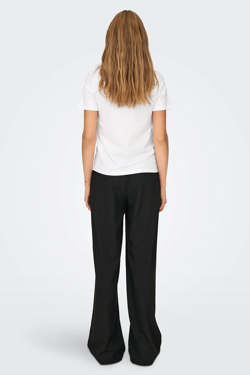 Le t-shirt « Iconic » - Image 6