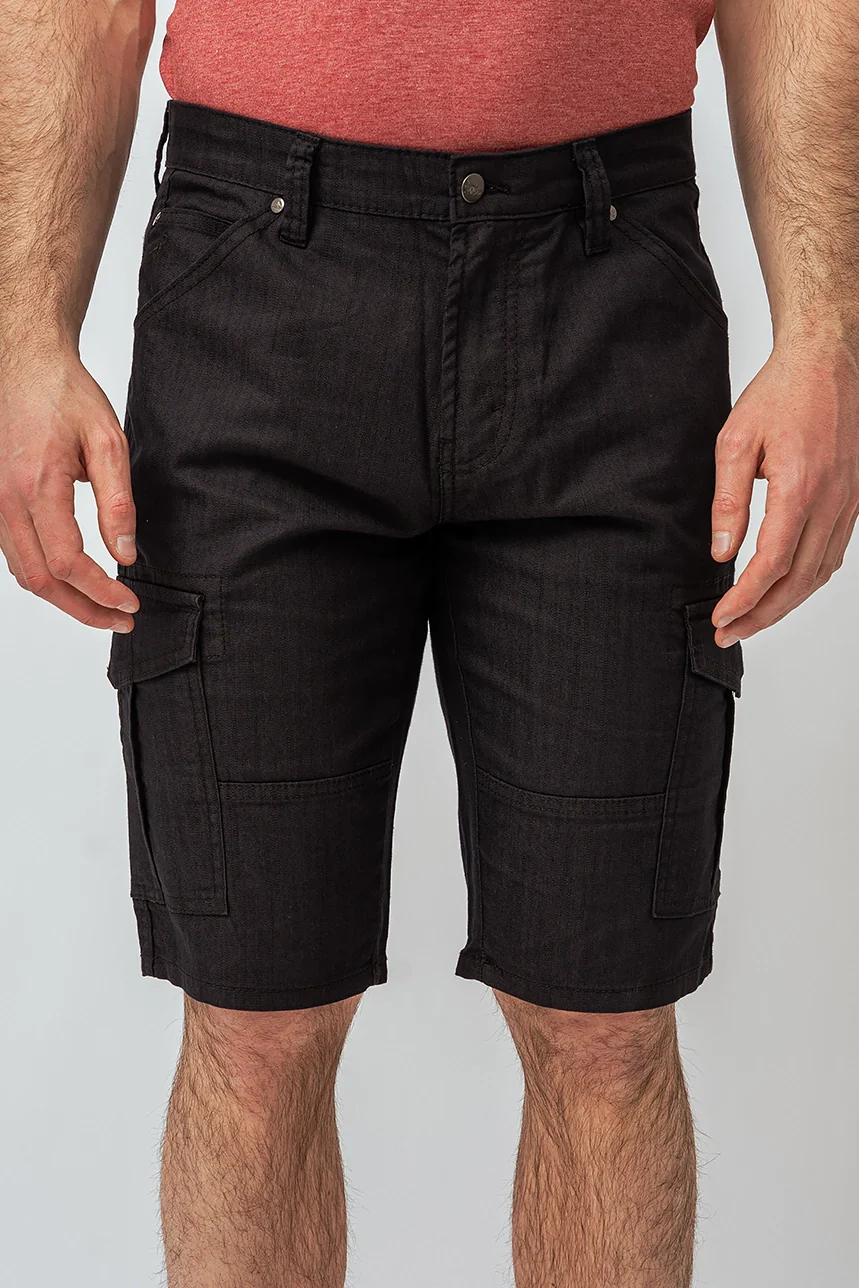 Le bermudas cargo extensible Lois | Modèle Enrique - Image 8