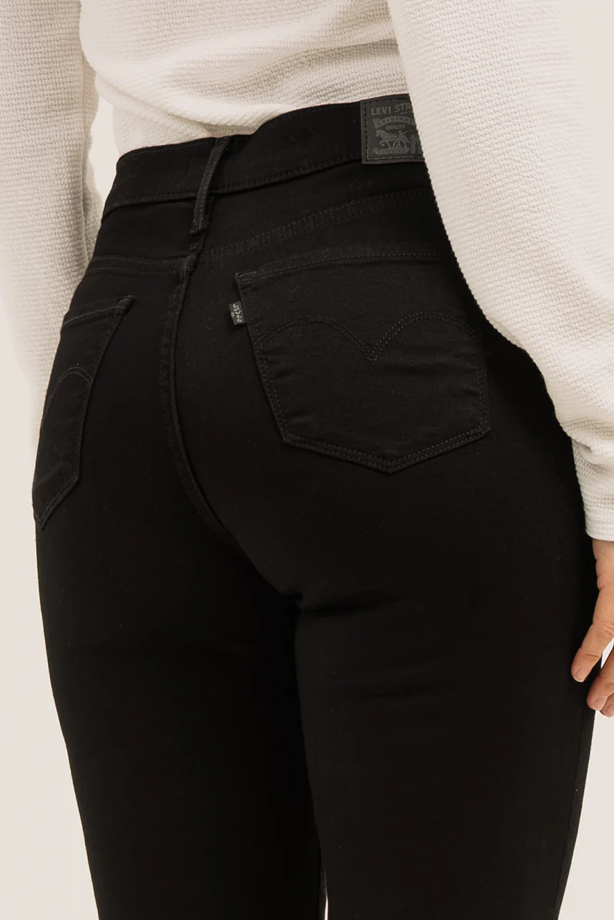 Le jeans droit noir Levi’s | Modèle 314 - Image 3