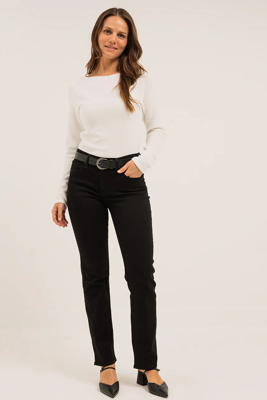 Le jeans droit noir Levi’s | Modèle 314 - Image 4