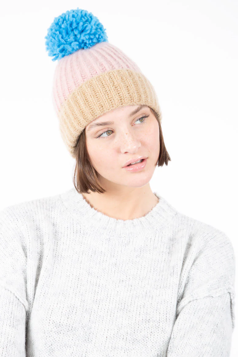 Tuque tricolore avec pompon - Image 3