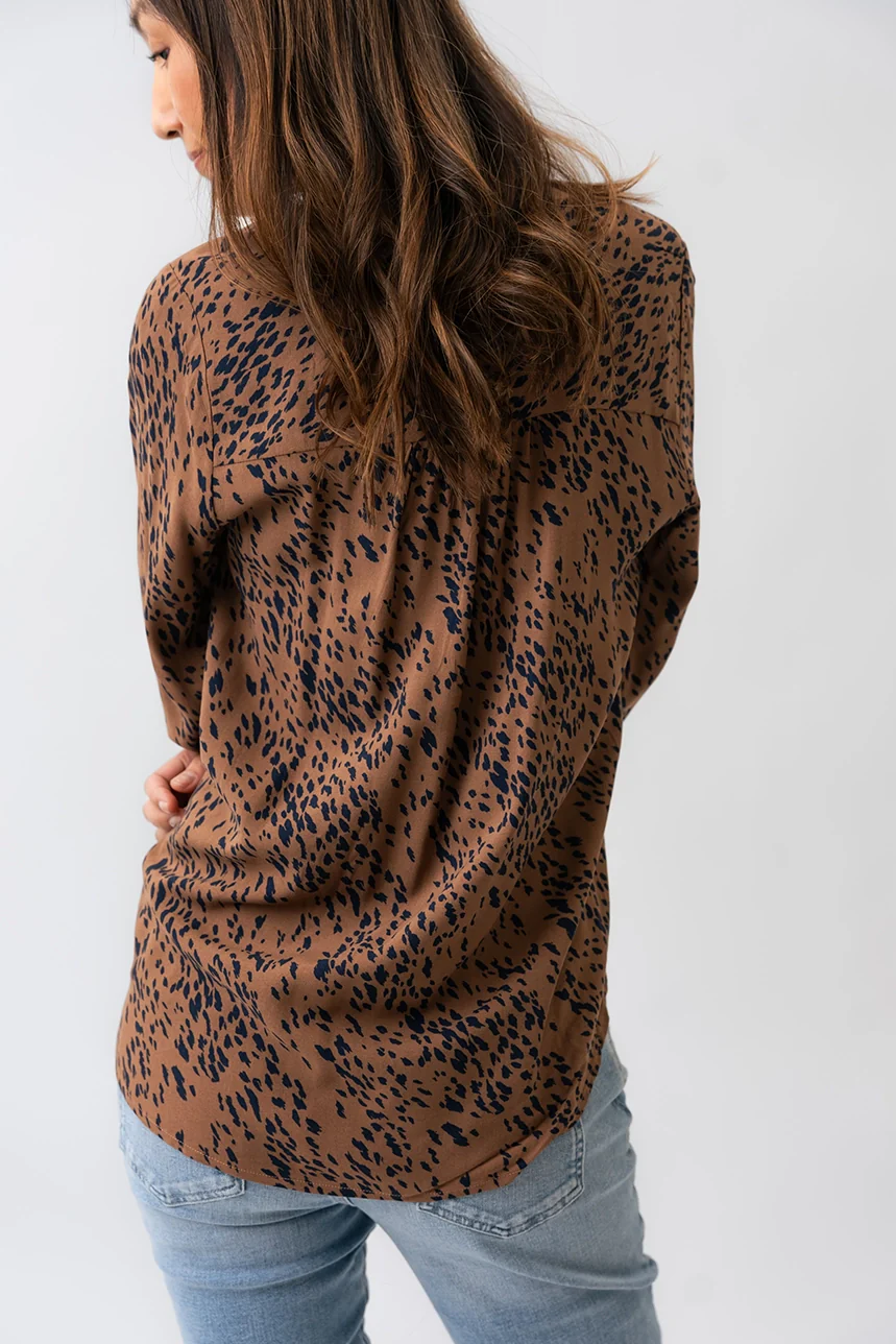 La blouse tachetée bicolore - Image 4