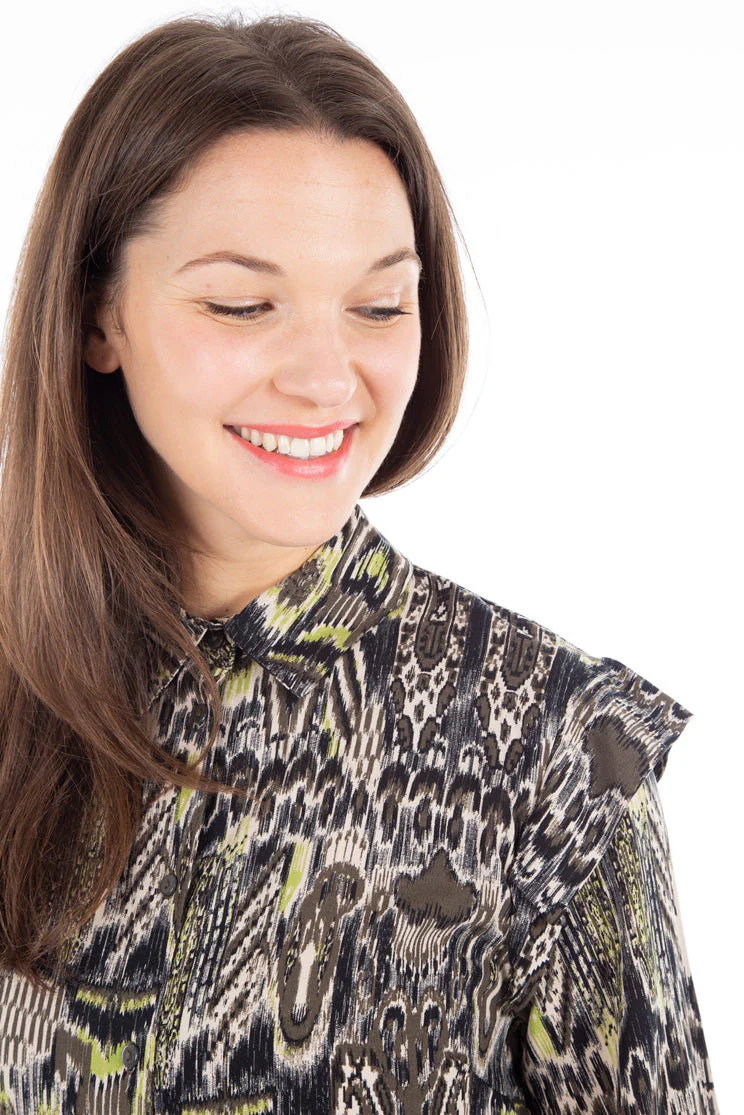 Blouse à motifs et manches à volants B.young | 2 couleurs - Image 3