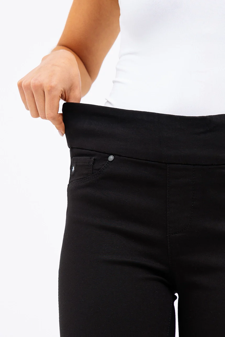 Le jeans noir à enfiler | Modèle Liette - Image 2