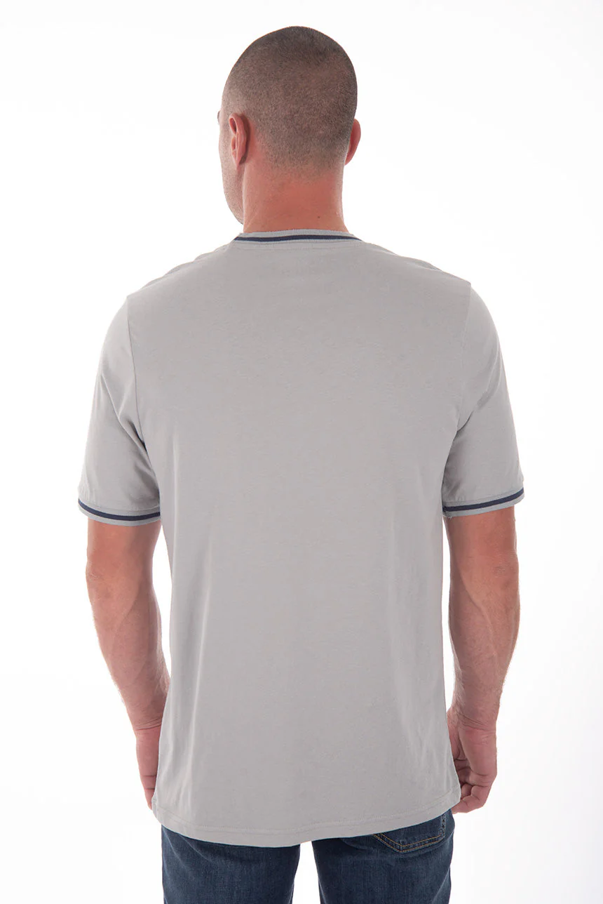 T-shirt uni poche accent - Image 6
