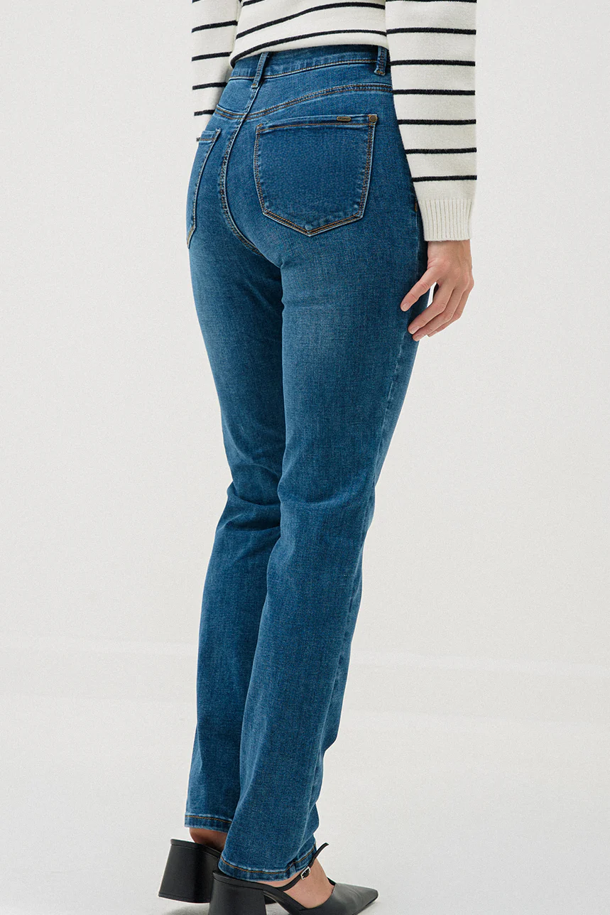 Le jeans droit classique | Modèle New GIGI - Image 2
