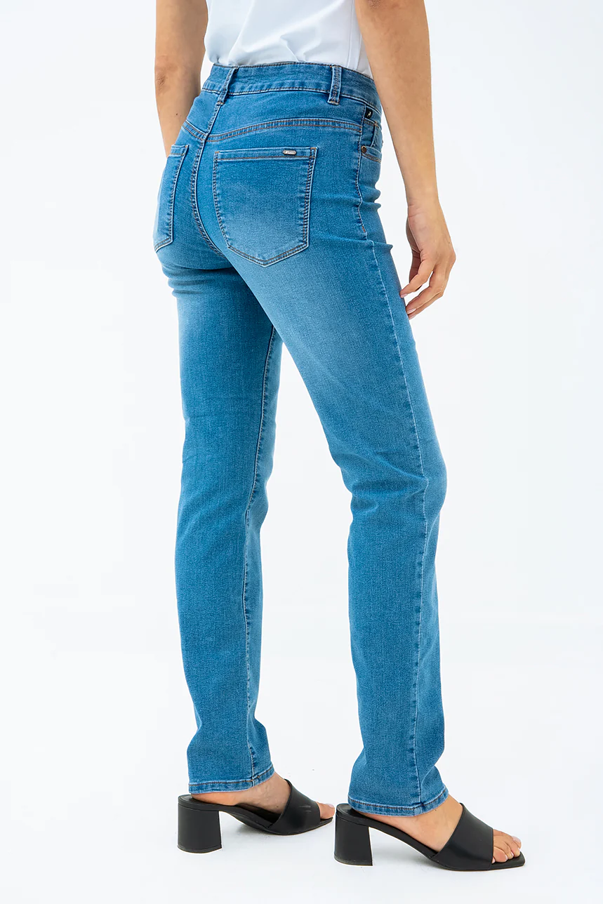 Le jeans droit amincissant | Modèle New Gigi - Image 5