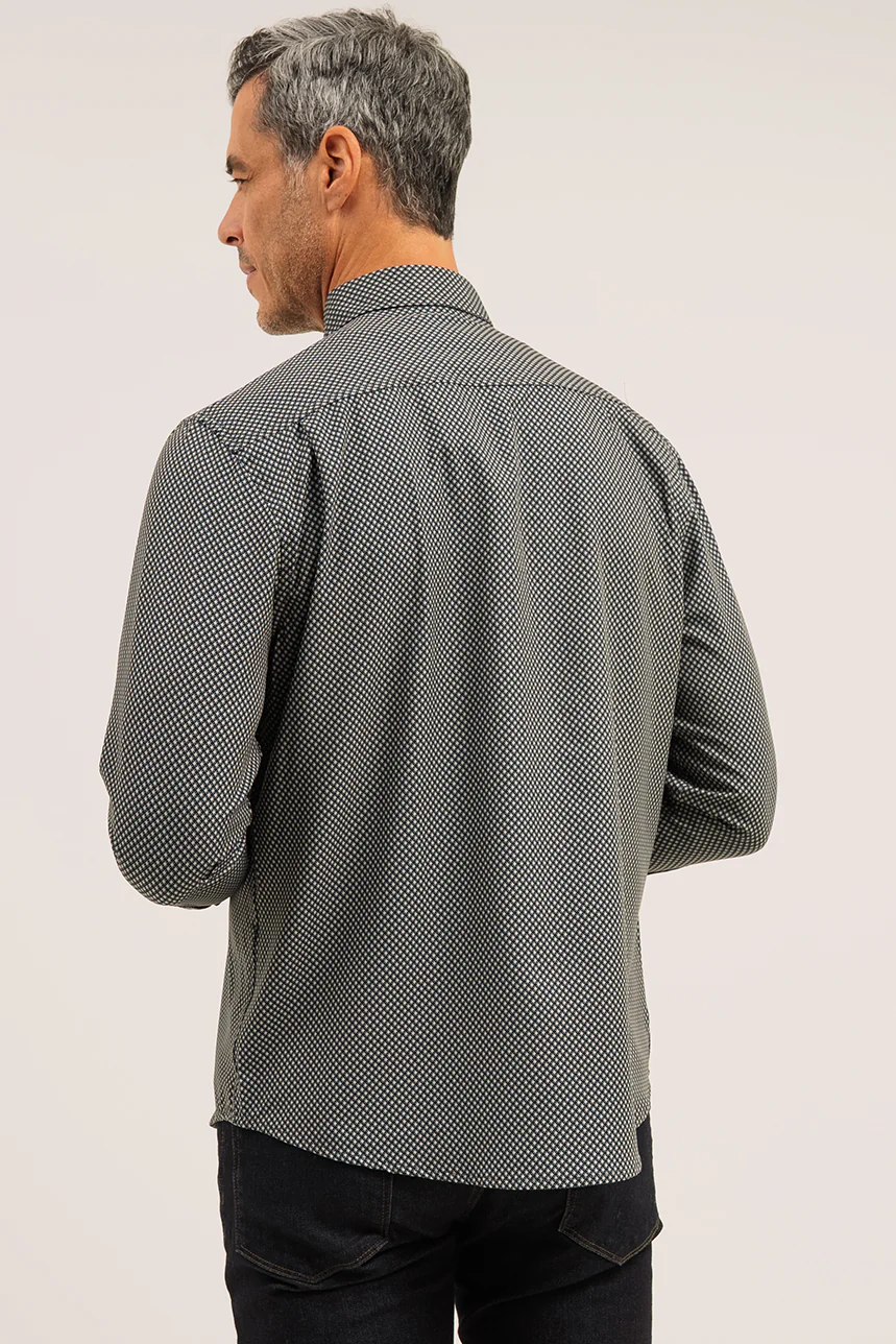 La chemise grise à motif géométrique - Image 3