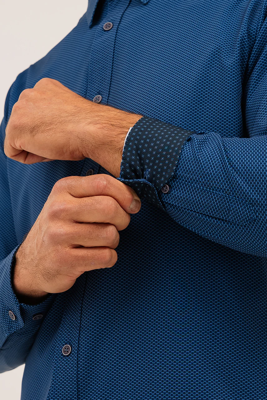 La chemise à petit motif ton sur ton - Image 3