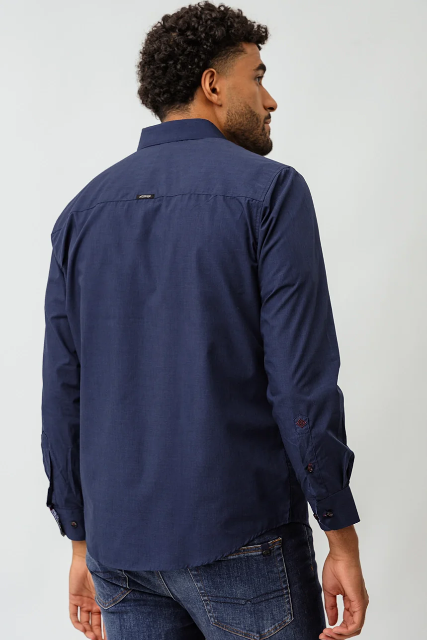 La chemise unie à revers contrastes - Image 3