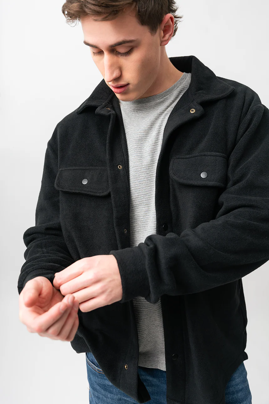 La veste polaire boutonnée