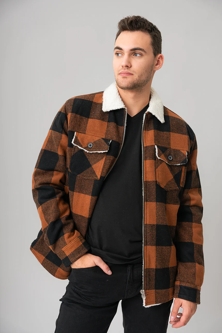 Le manteau à carreaux doublé de sherpa - Image 8