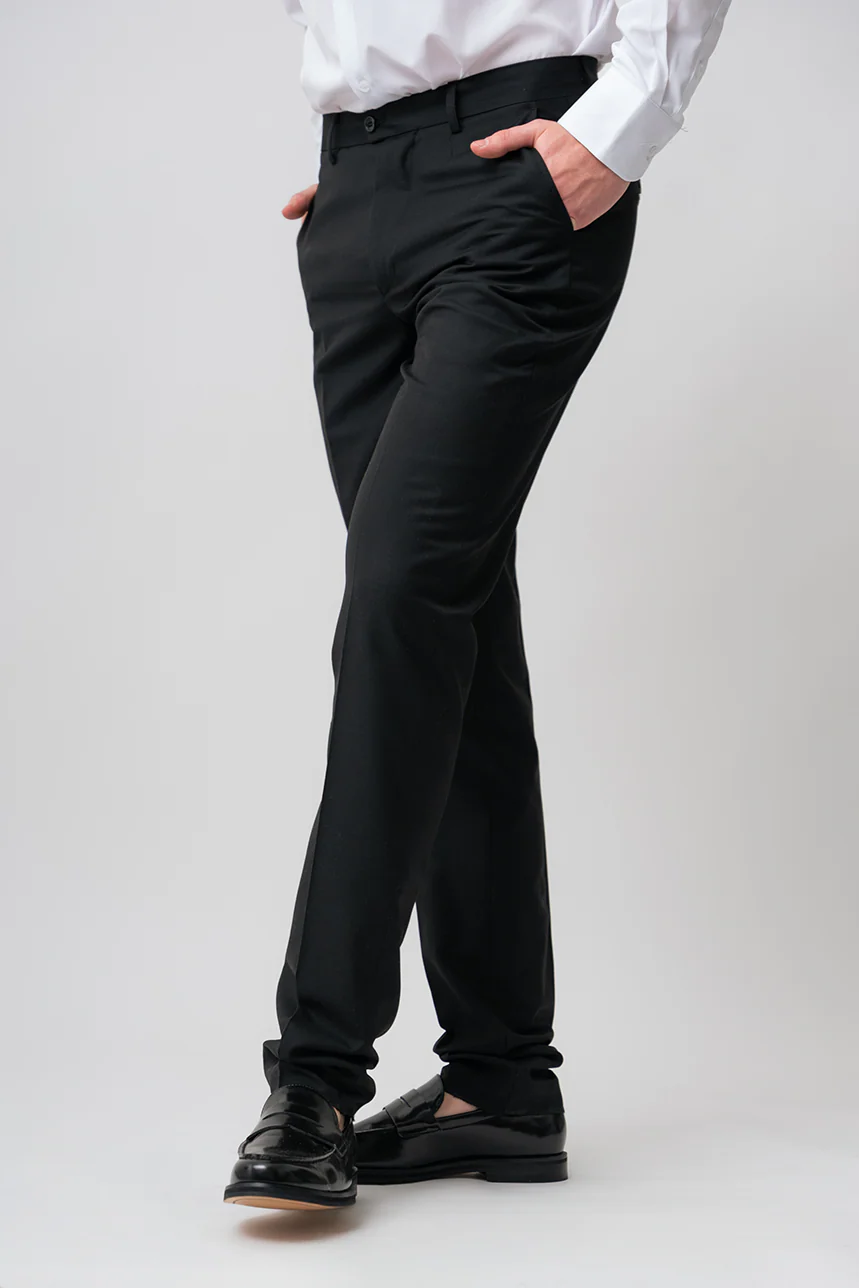 Le pantalon noir à plis - Image 2