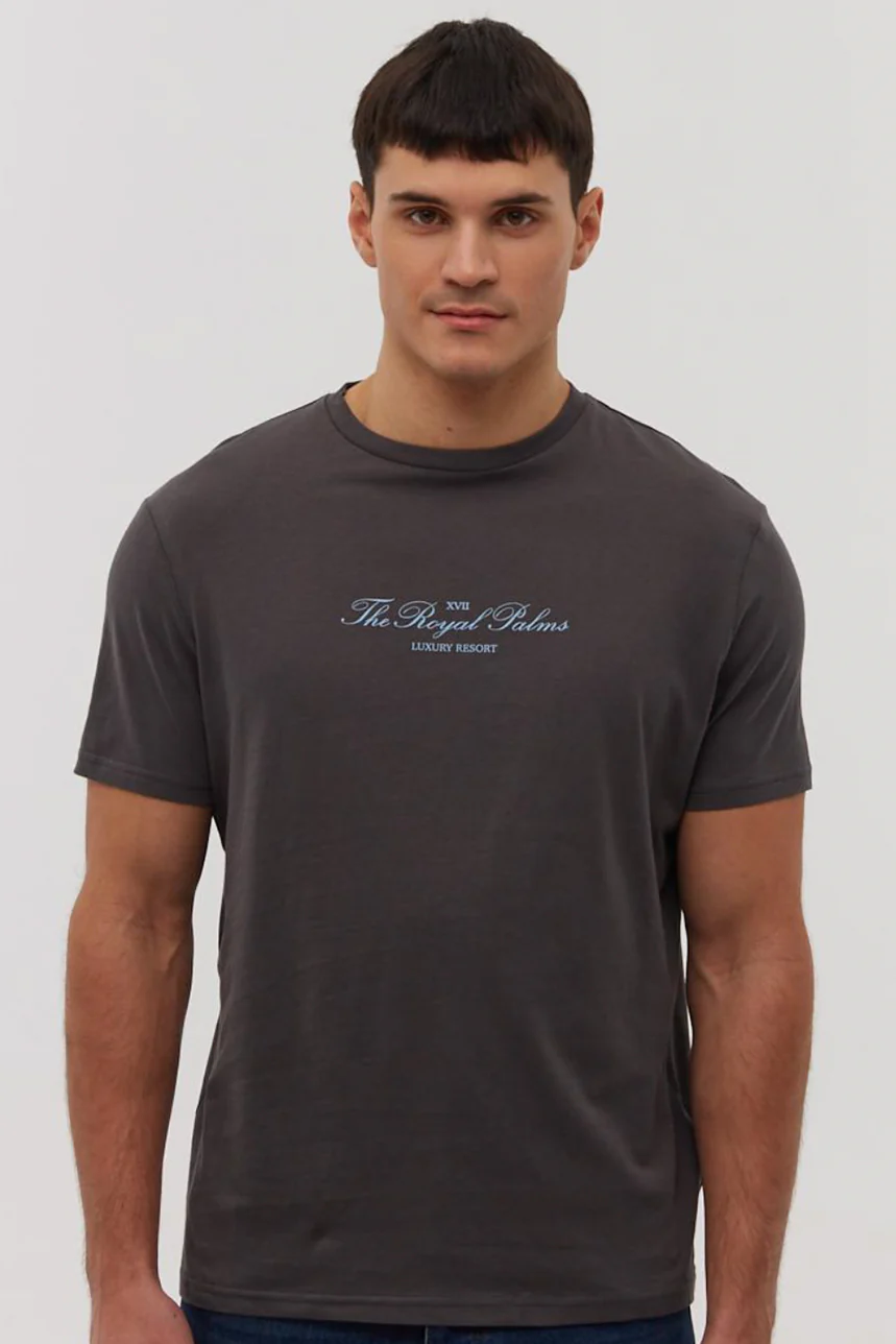 Le t-shirt imprimé The Royal Palms avec imprimé au dos - Image 3