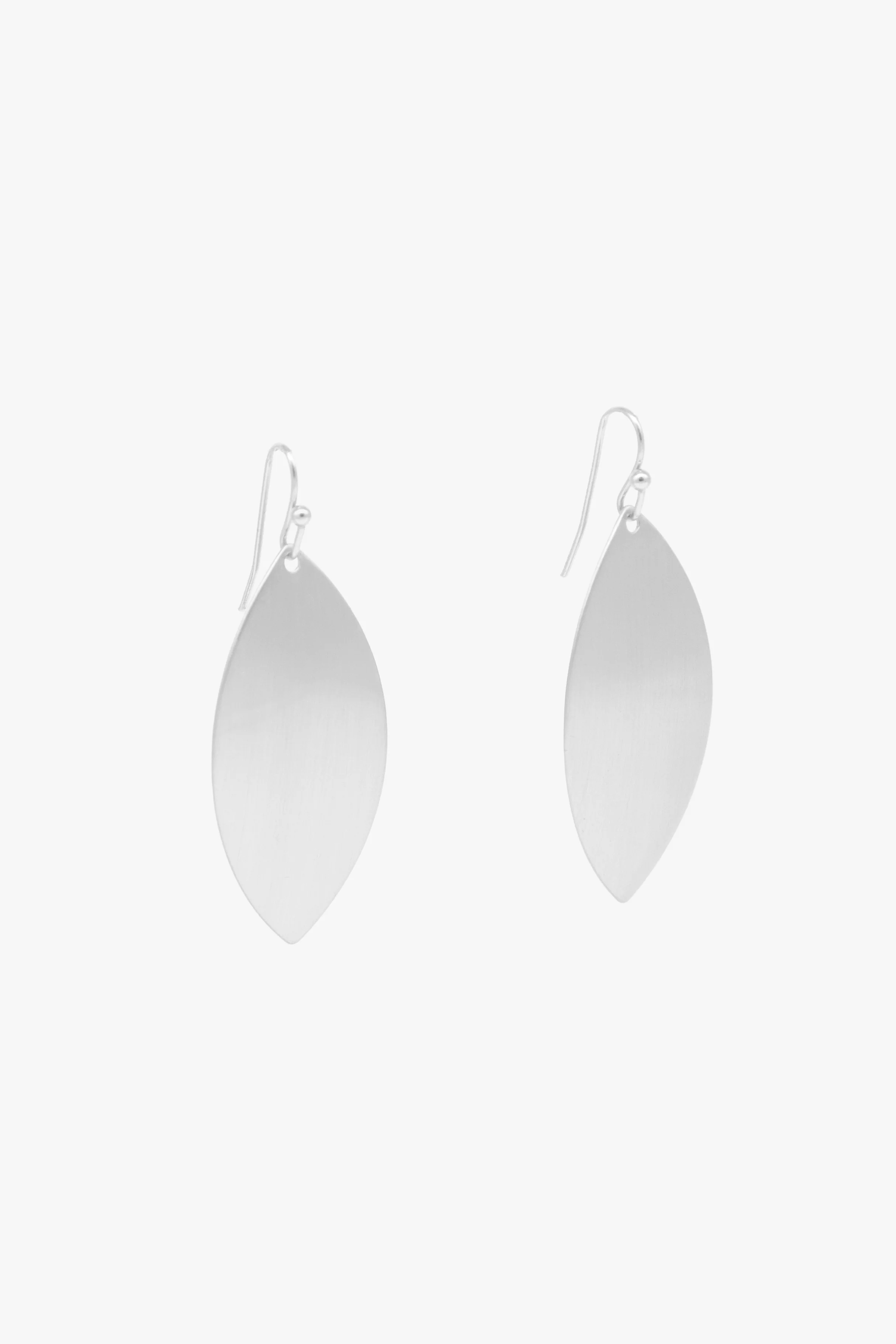 Boucles d’oreilles feuille | 2 couleurs - Image 2