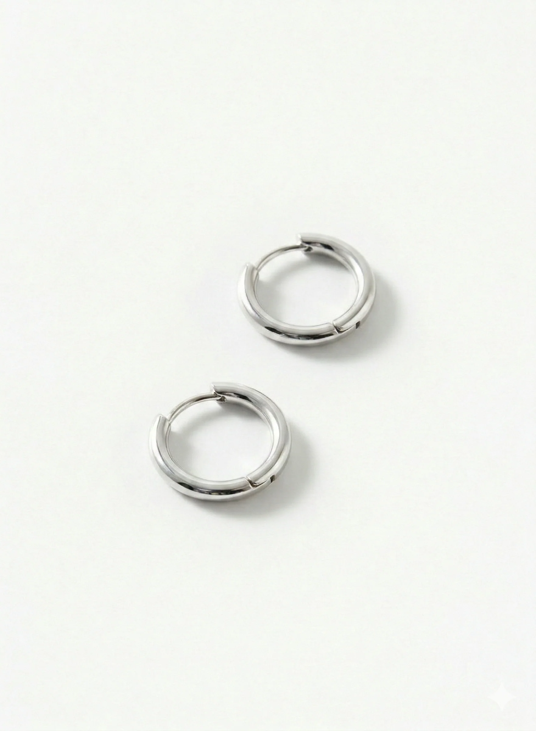 Boucles d’oreilles anneaux classiques argent