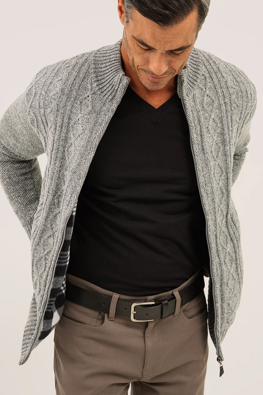 Le cardigan en tricot torsadé doublé en flanelle - Image 7