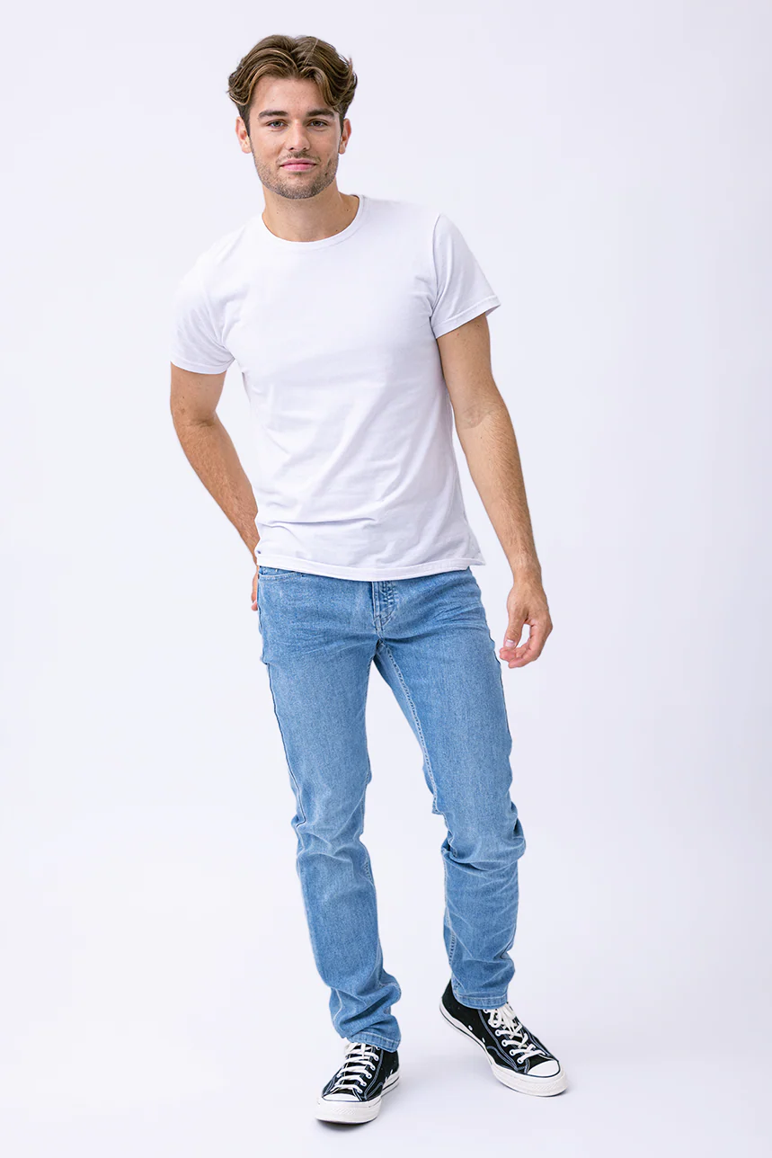 Le jeans étroit taille régulière | Modèle Gagnon - Image 10