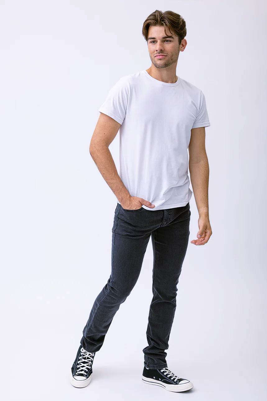 Le jeans étroit taille régulière | Modèle Gagnon - Image 7