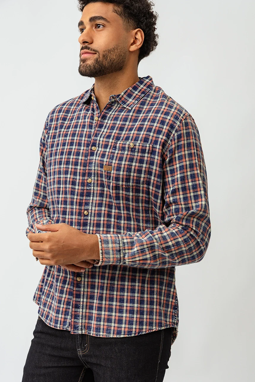 La chemise à carreaux