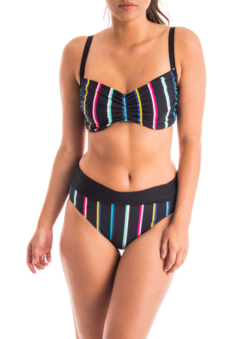 Haut de maillot style « bandeau » avec bretelles croisés au dos - Image 3