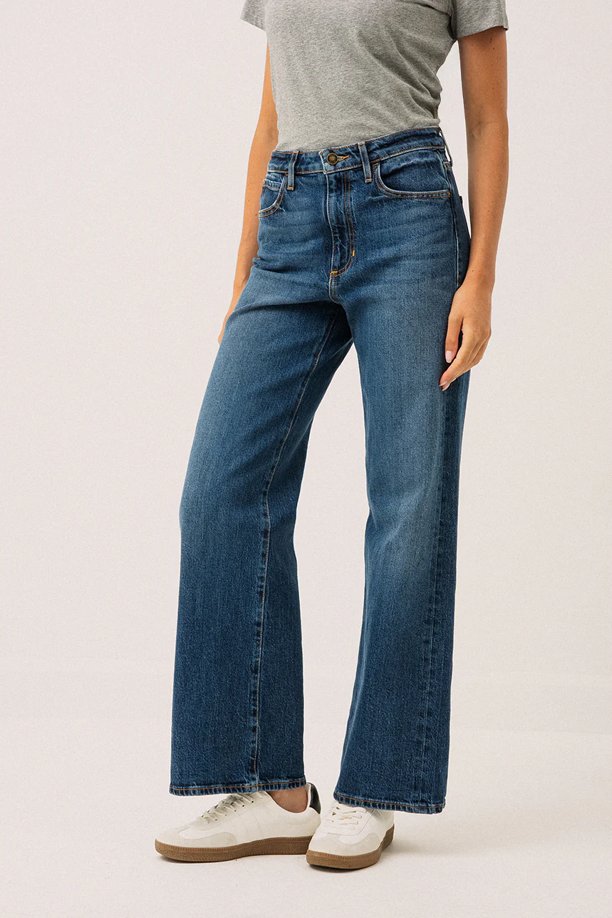 Le jeans Guess bleu medium | Modèle jambe ample - Image 3