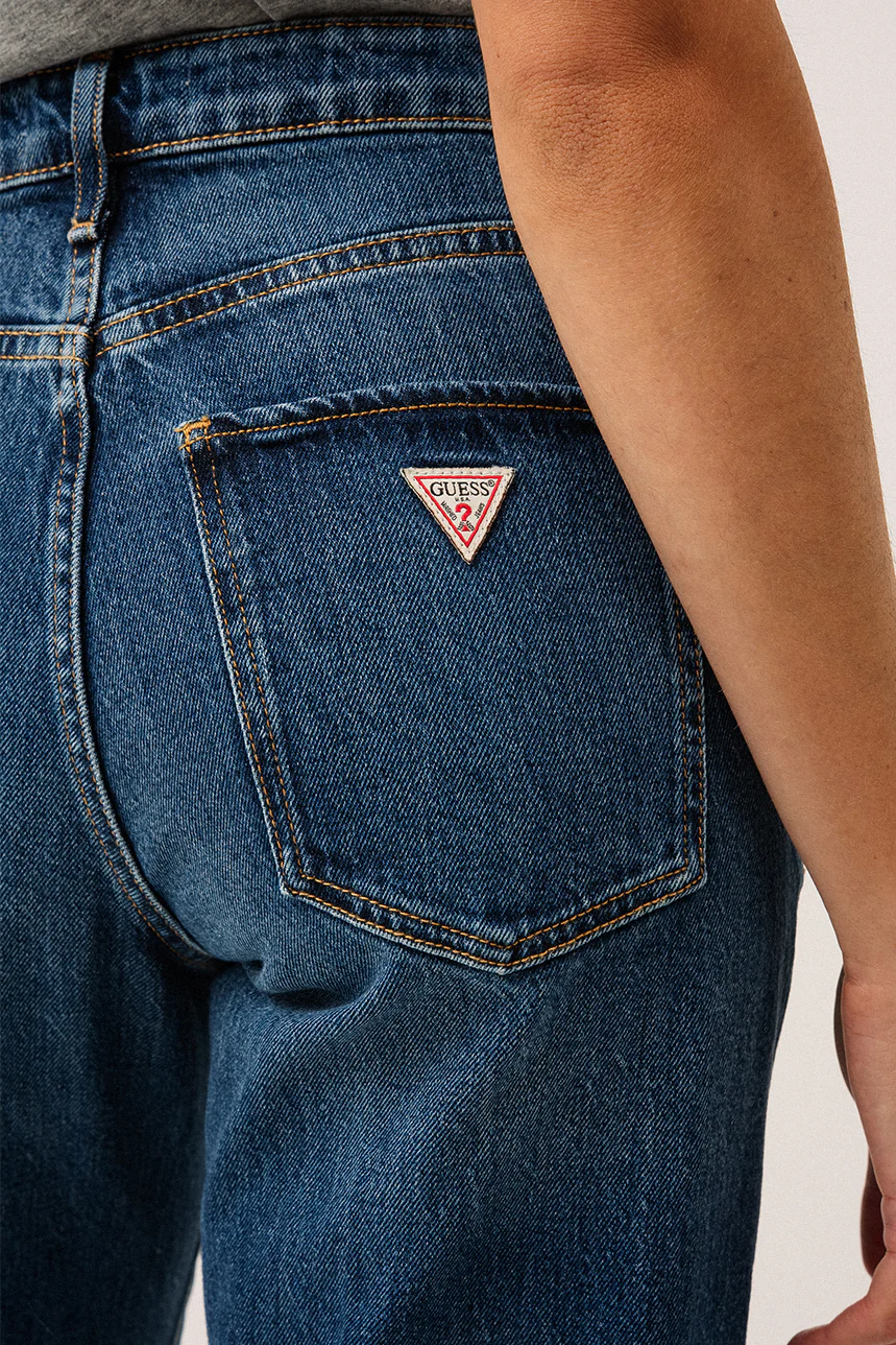 Le jeans Guess bleu medium | Modèle jambe ample - Image 4