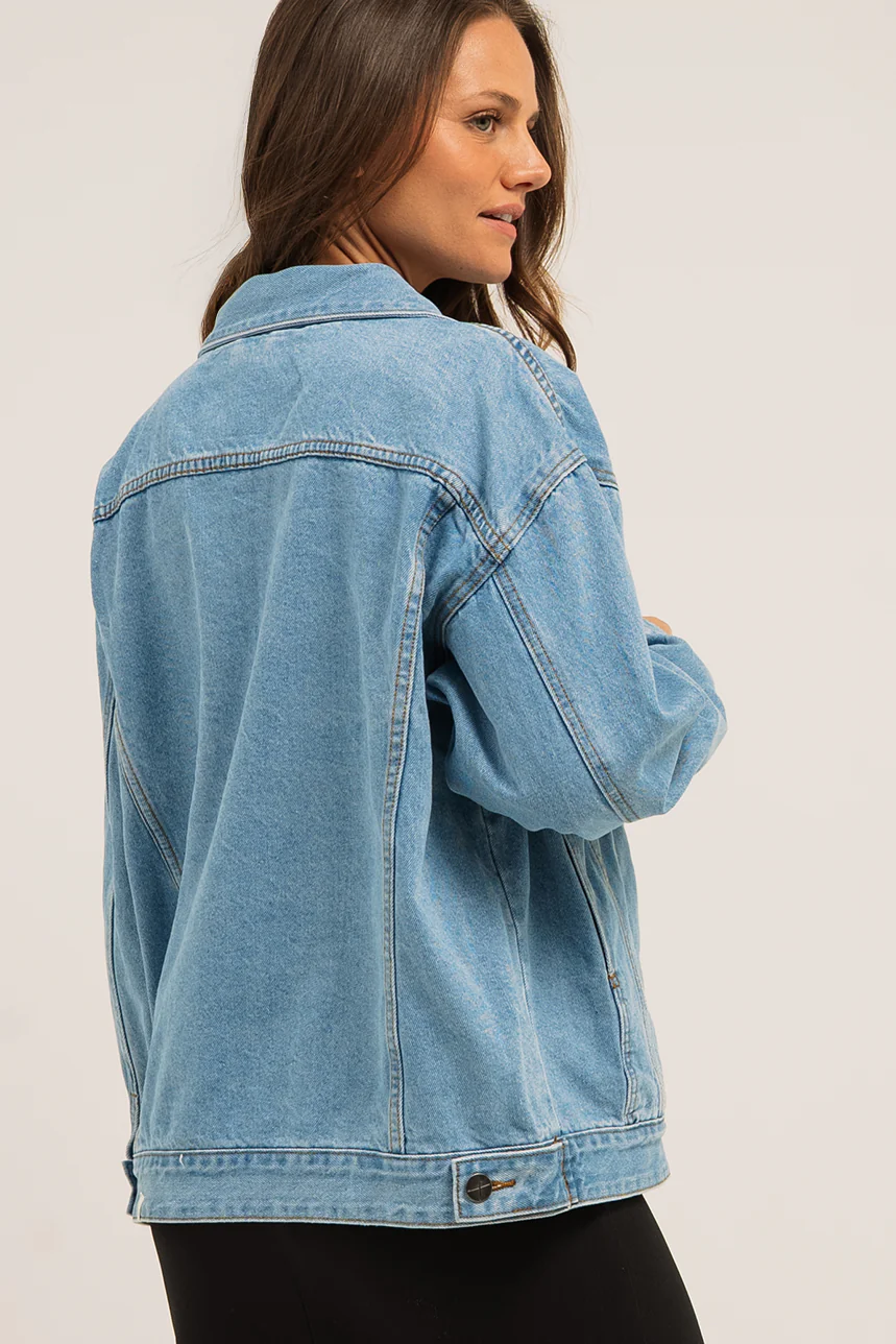 La veste en denim coupe “Boyfriend” - Image 6